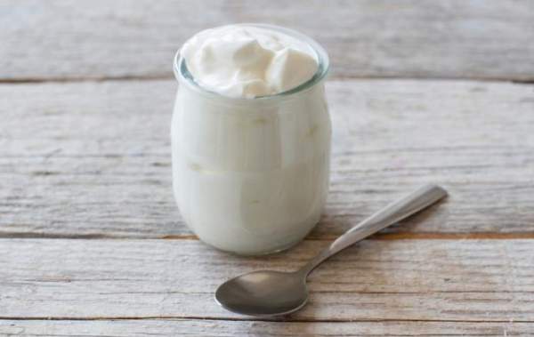 mangiare lo yogurt per il mal di pancia